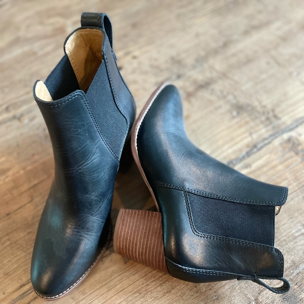 NWOT Madewell Regan boots